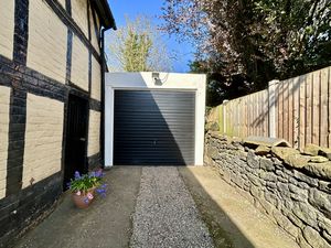 Garage- click for photo gallery